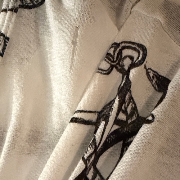 Top - Picture 9 of 9